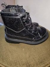 Child's UGG Boots Size 9.5
