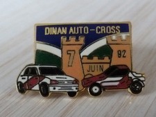 BEAUTIFUL PIN'S RALLY CAR