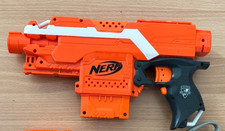 NERF N-Strike Elite Stryfe Blaster - Black/Orange/White, 5 amo