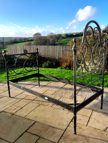 Heavy large black painted - heavy,