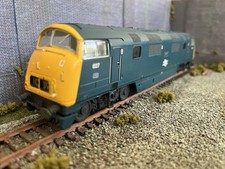 Mainline Class 42 Warship