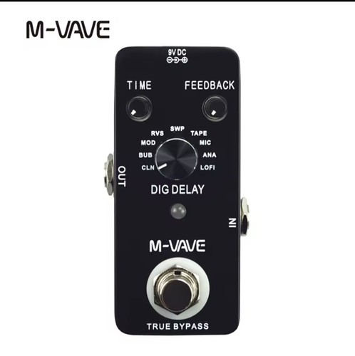 Digital delay guitar pedal - digital,