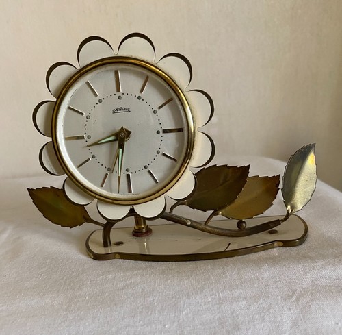 Kaiser flower alarm clock - flower, west