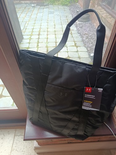 Under armour zip tote - armour,