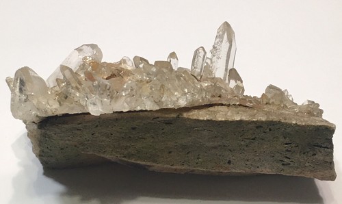 Big quartz cabinet display - big,