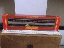 HORNBY RAILWAYS R.490 - B.R.MK 3 BUFFET CAR GREY/GREY LIVERY - EXCELLENT