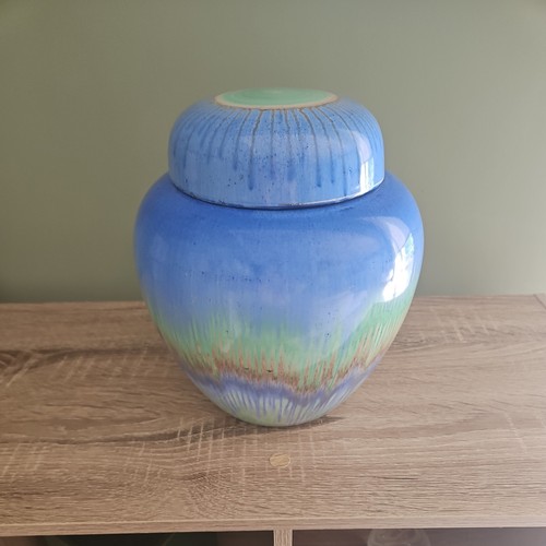 Shelley drip ware ginger jar - drip,