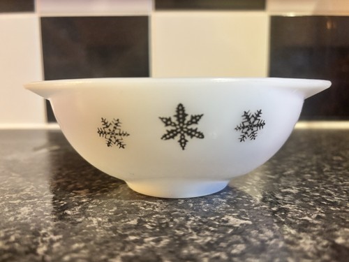 Vintage pyrex sauce - vintage,