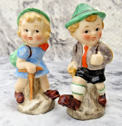 Vintage hiking boy and - vintage, girl