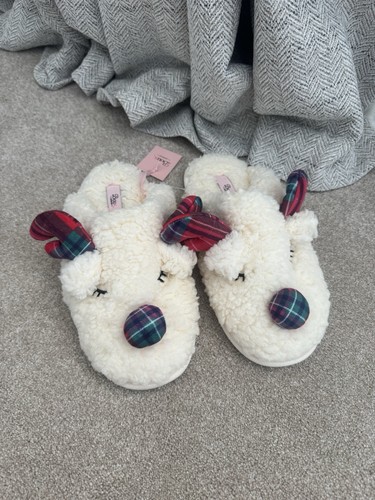 Bnwt boux avenue - avenue, reindeer