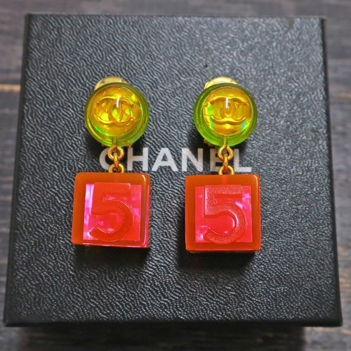 Chanel gold plated - chanel, plastic