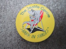 The Sealife Centre Shark In Shades Pin Badge Button (L23B)