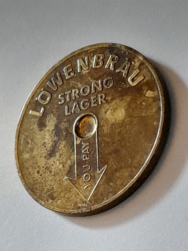 Lowenbrau vintage machine - vintage,