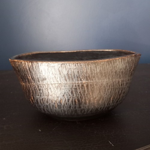 Shiny pewter coloured studio - pewter,