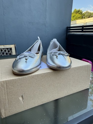 Silver ballet flats - shoes, d