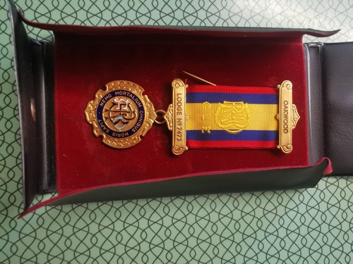 Raob jewel holder breast - jewel,