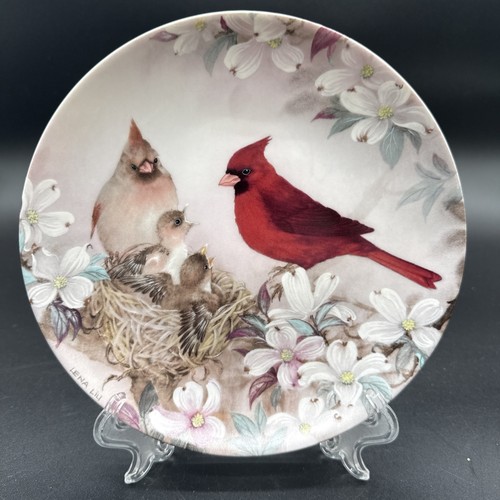 Porcelain collector plate