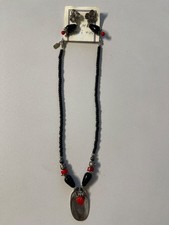 Earrings & Necklace Set Stix