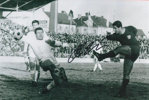 Gerd muller autograph germany - gerd,