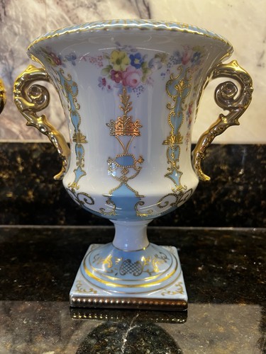 Russian urns porcelain - urns,