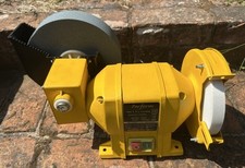 Axminster CCWSG (MD150/200Q) 150/200mm Dry & Wetstone Bench Grinder 250W