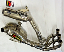 YAMAHA XSR900  AKRAPOVIC HI
