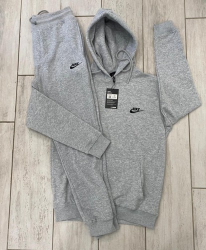 Nwt nike men full tracksuits - nwt,