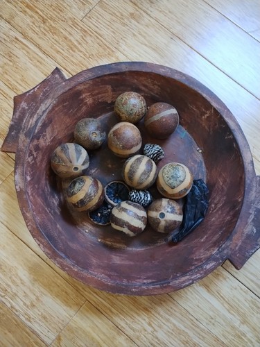 Large wooden platter with - wooden,