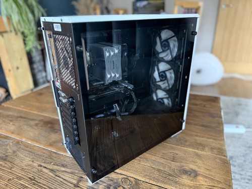 Intel i7 6700k - pc, 16gb