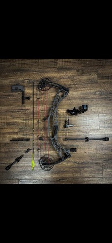 Hoyt alpha loaded - alpha,