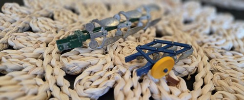Britains plough set - britains,