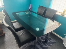 (CHRISTMAS SPECIAL OFFER - REDUCED PRICE)  Harveys Glass Dining Table & 6 Chairs