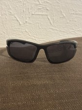 Foster Grant Black Polarised Sunglasses Shades