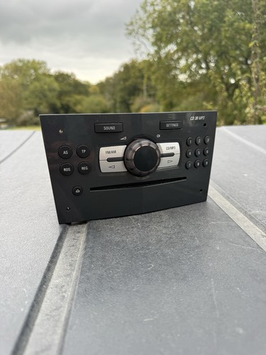 2011 vauxhall corsa radio cd - vauxhall,