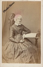 Kettering cdv lady in - cdv,