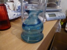 Blue pattern art glass vase