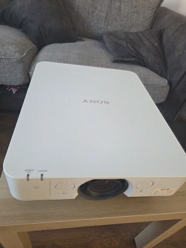 Sony vpl fhz55 projector - vpl-fhz55,