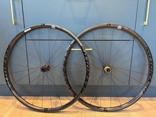 Reynolds AR25 Carbon Wheelset