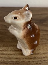 Adorable POOLE POTTERY Brown Mouse Glossy Finish 6cm