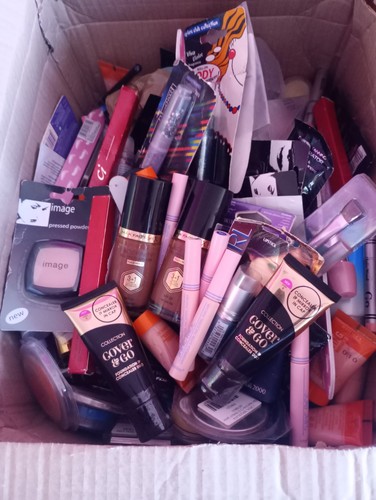 New joblot make up - 20,