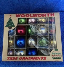 VINTAGE GLASS CHRISTMAS TREE 20 BALLS - 18 MEDIUM + 2 SMALLER / WOOLWORTH / USED