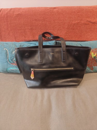 This paul smith leather - is,