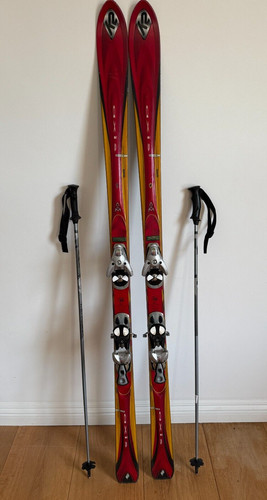 Axis mod alpine skis - k2,