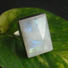 Rainbow Moonstone Gemstone 925