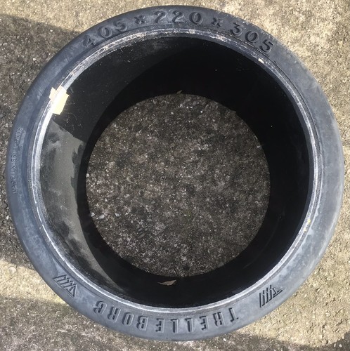 Trelleborg 405 220 305 - 220,