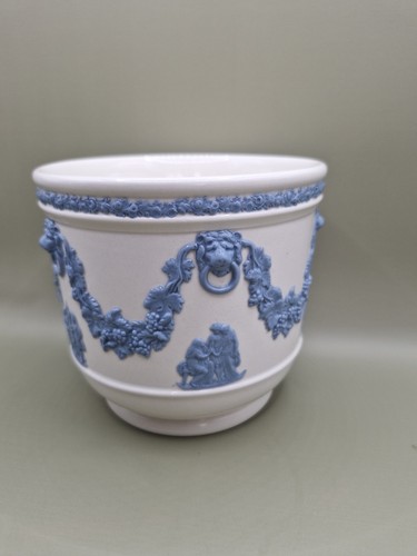 Vintage wedgwood embossed - wedgwood, "embossed