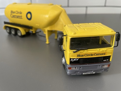 Corgi joal code 3 - 1:50,