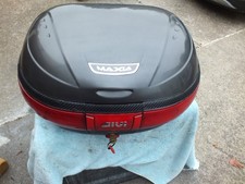 Givi E52 top box in grey large box will hold 2 lids comes with 2 keys