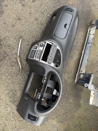 Saxo dash - dash,