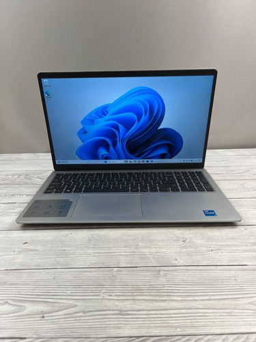 Dell inspiron 3520 - -, core